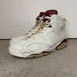 VNDS JORDAN 6 MAROON SIZE 11.5