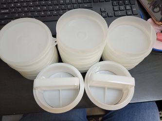 Vintage Tupperware hamburger patty press