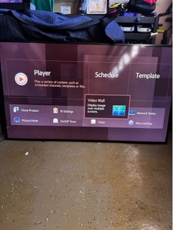 Samsung 82” display