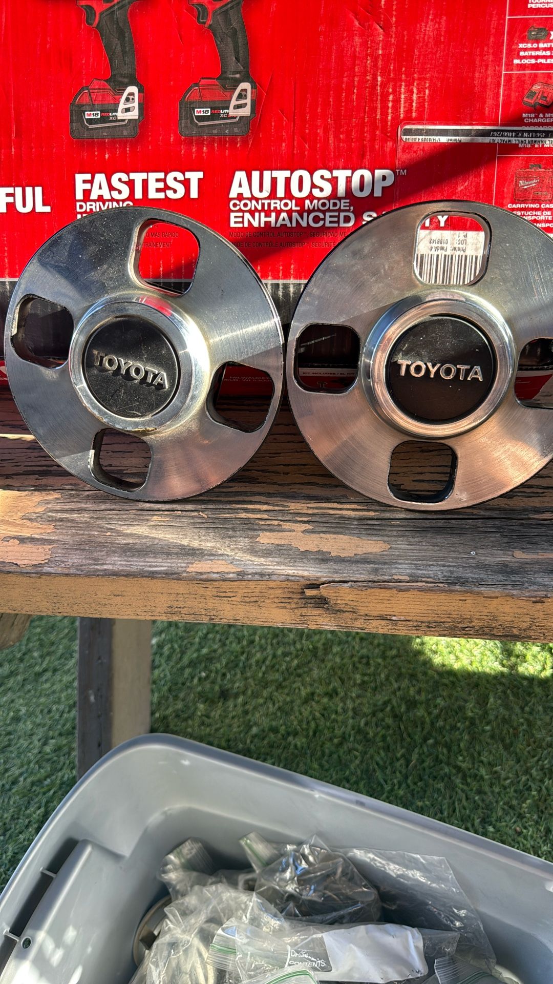 JDM Toyota Center Caps 60 Obo