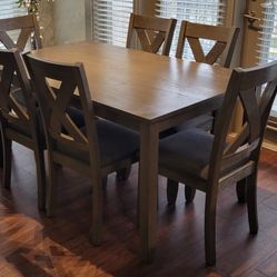 Rectangular 7-Piece Dining Table Set