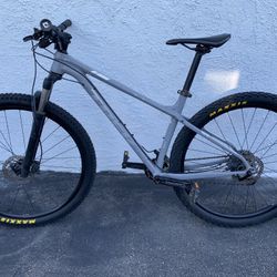Great Hardtail Mountain Bike - Will Sell Fast! 