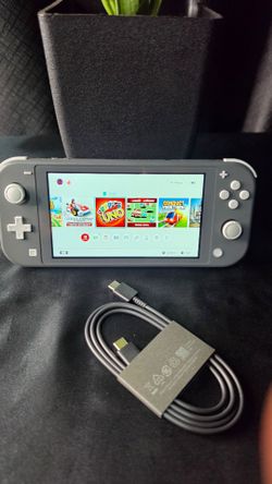 Nintendo Switch Lite Gray HDH-001 Console w/ OEM USB-C Charger Excellent