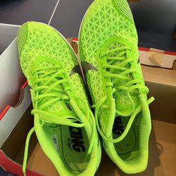 Size 8.5 - Nike Zoom Rival XC Electric Green Size 9.5