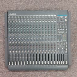 Alesis Studio 32 Mixer
