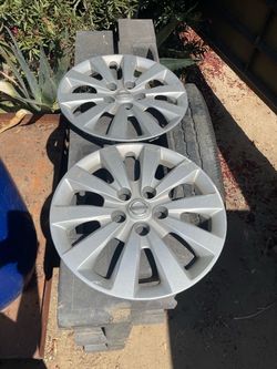 Nissan Sentra or Leaf wheel covers 16”
