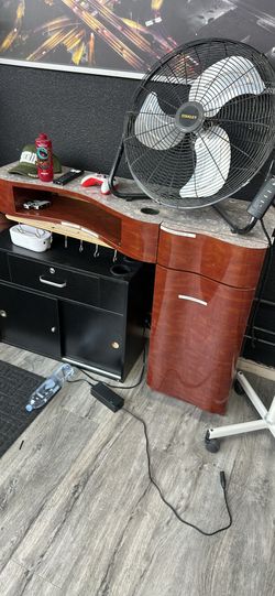 Barber stations