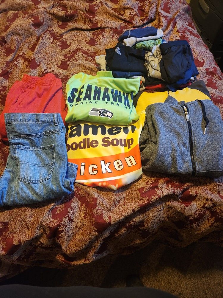 FREE** MENS CLOTHES** BOXER BREIFS**