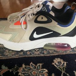 Nikes For Sale Size 7.5 W Cash Only 80$ 