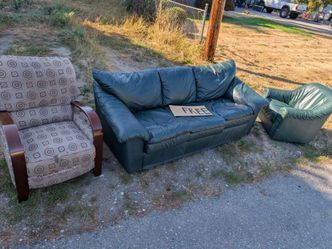 Free Couch & 2 Armchairs