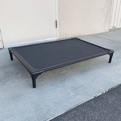 (Brand New) $30 Elevated Pet Bed Raised Dog Bed Cot Cooling Breathable, Size Large 39x28x6 inches