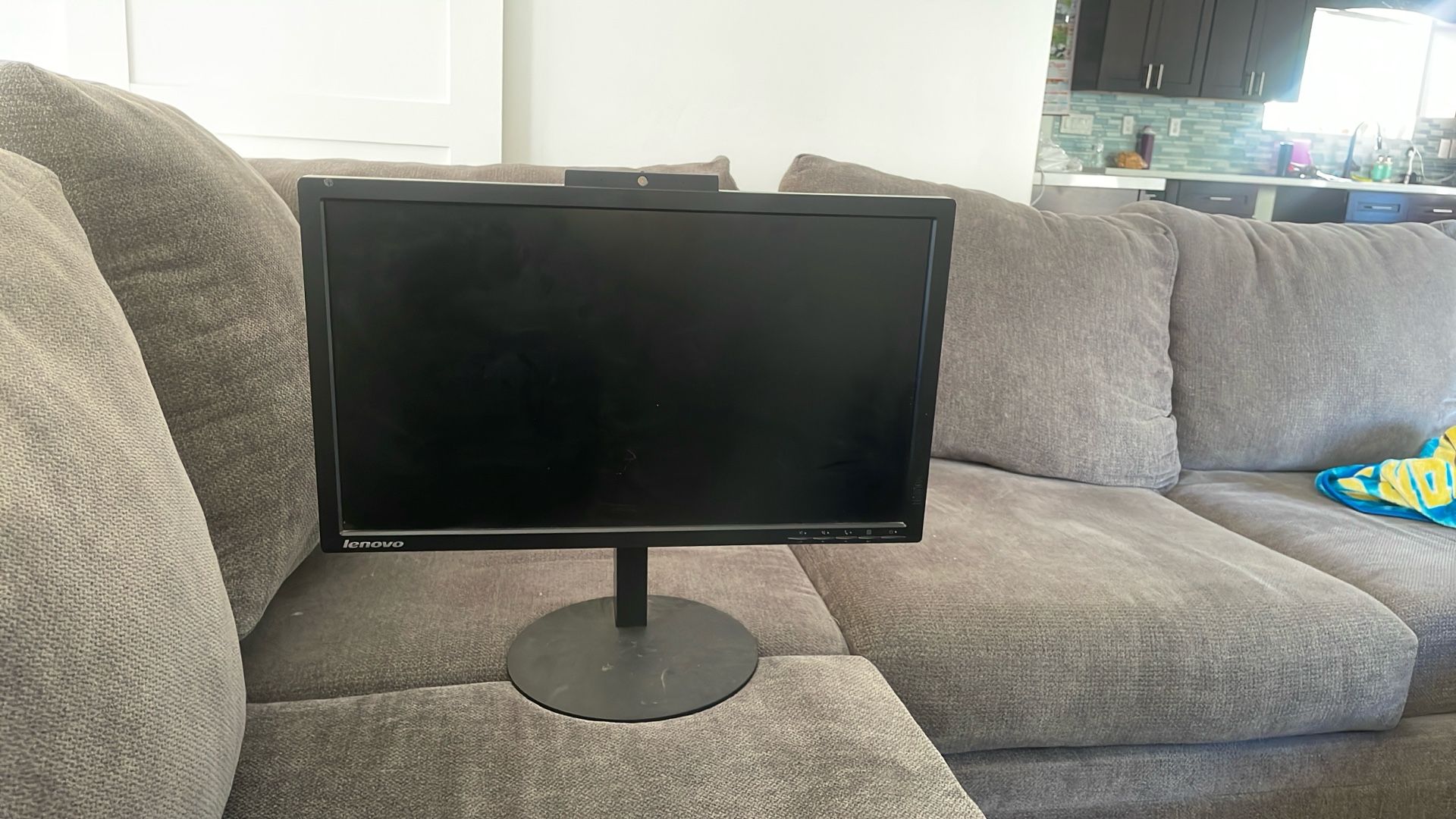 Lenovo Monitor  