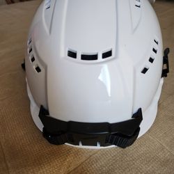 Milwaukee Safety Helmet