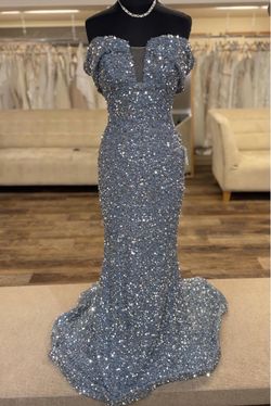 Silver Sequin Floor-Length Formal Gown/Dress