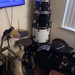 Drumset Forsale 250$