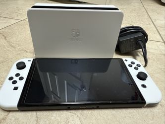 Nintendo Switch White OLED