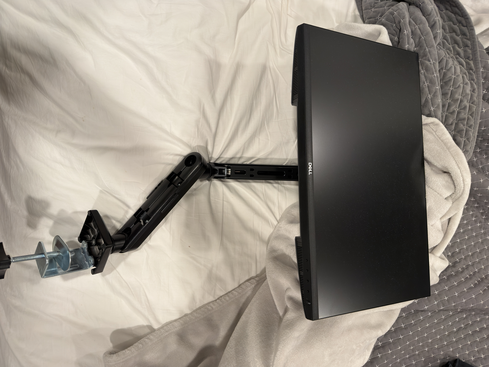 Dell 24” monitor with desk module set up