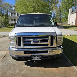 2012 Ford E-250