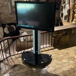 Tv Whit Stand 