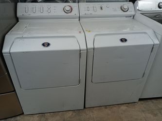 Maytag Neptune front load washer and gas dryer set - Free delivery