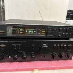 Onkyo A-8017 Integrated Stereo Amplifier and T-4015 AM/FM Stereo Tuner. MADE IN JAPAN 