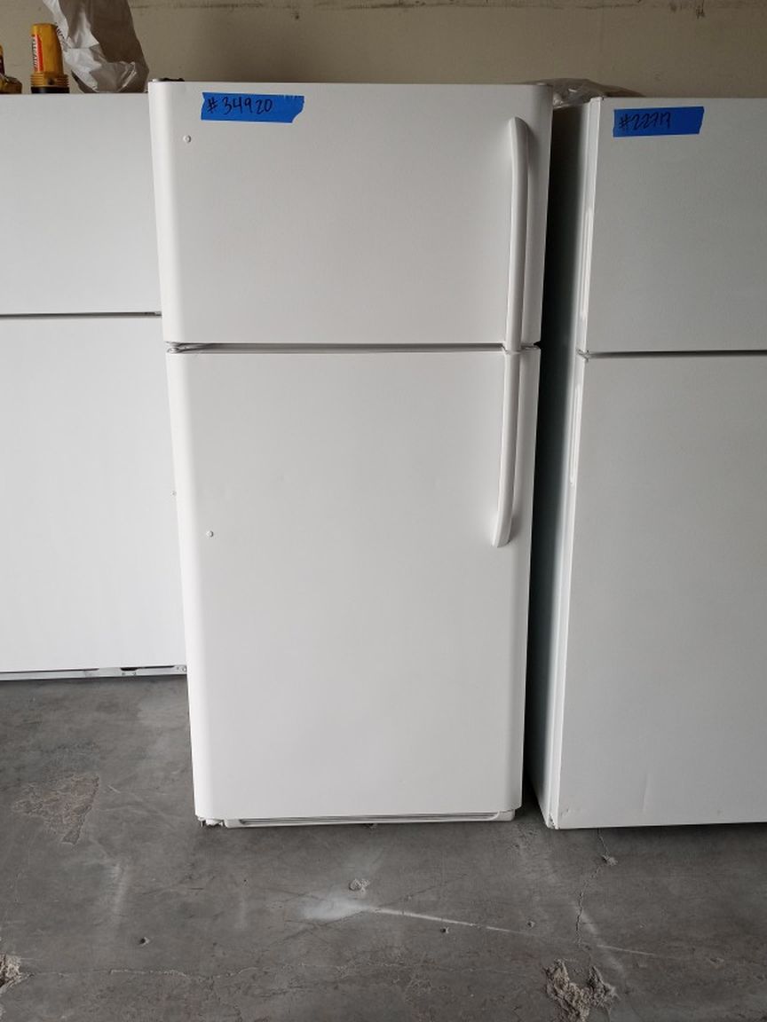 FRIGIDAIRE 18CUFT FRIDGE