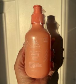 Royale Hair Rescue Perfect Rescue Revitalizing Shampoo