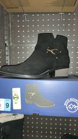 White Mountain Women’s ankle boot $19.99