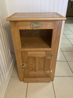 Solid Oak Stand/cabinet Great Shape