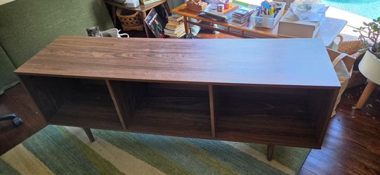 Free LP Vinyl Record Shelving / Low Bookcase