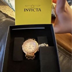 Invictia Mother Of Pearl Woman’s Watch