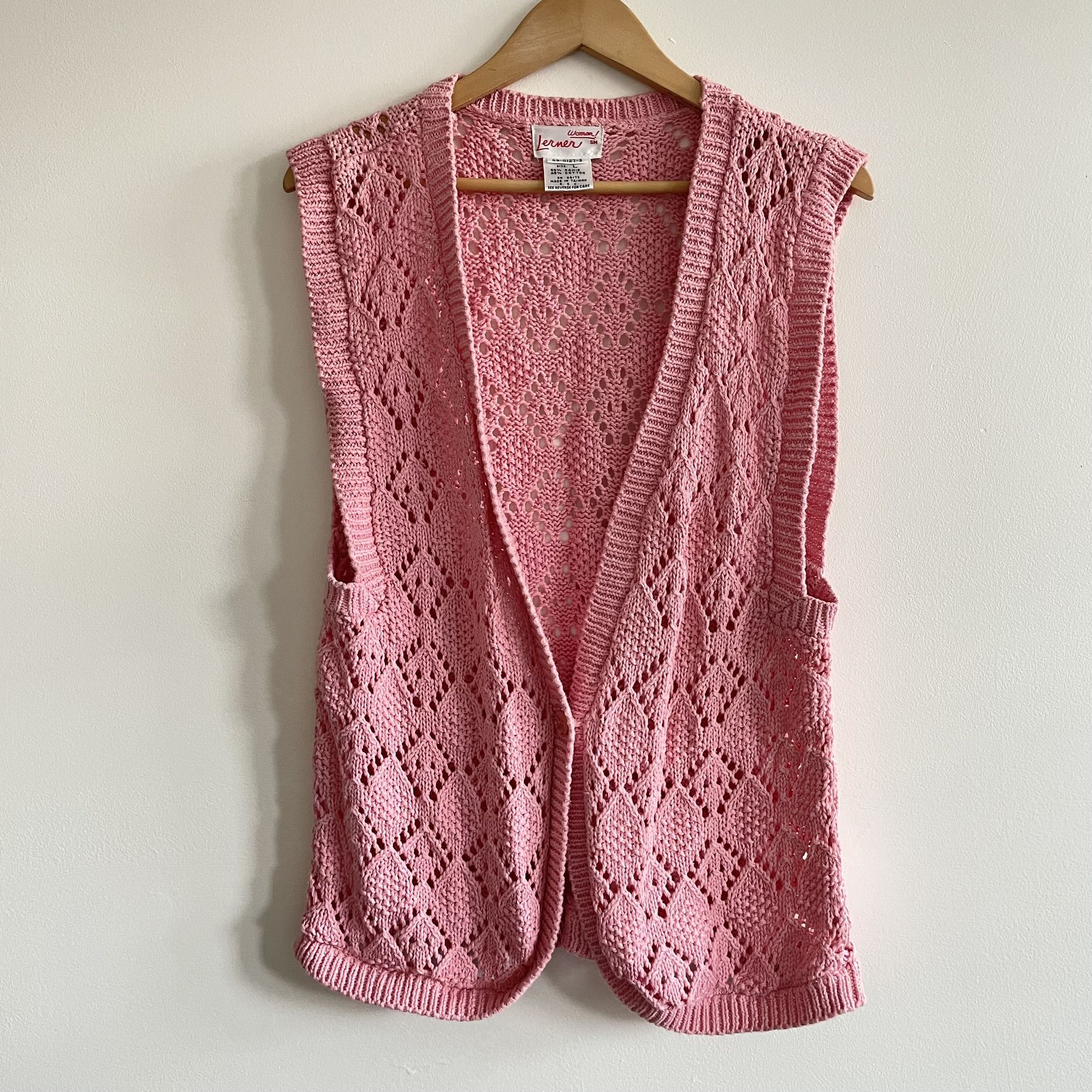 Vintage Lener Pink Knitted Sleeveless V-Neck Sweater Vest Sz Large 