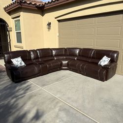 Leather Reclining Sectional Couch 