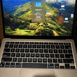 Mac Book air M1 2020