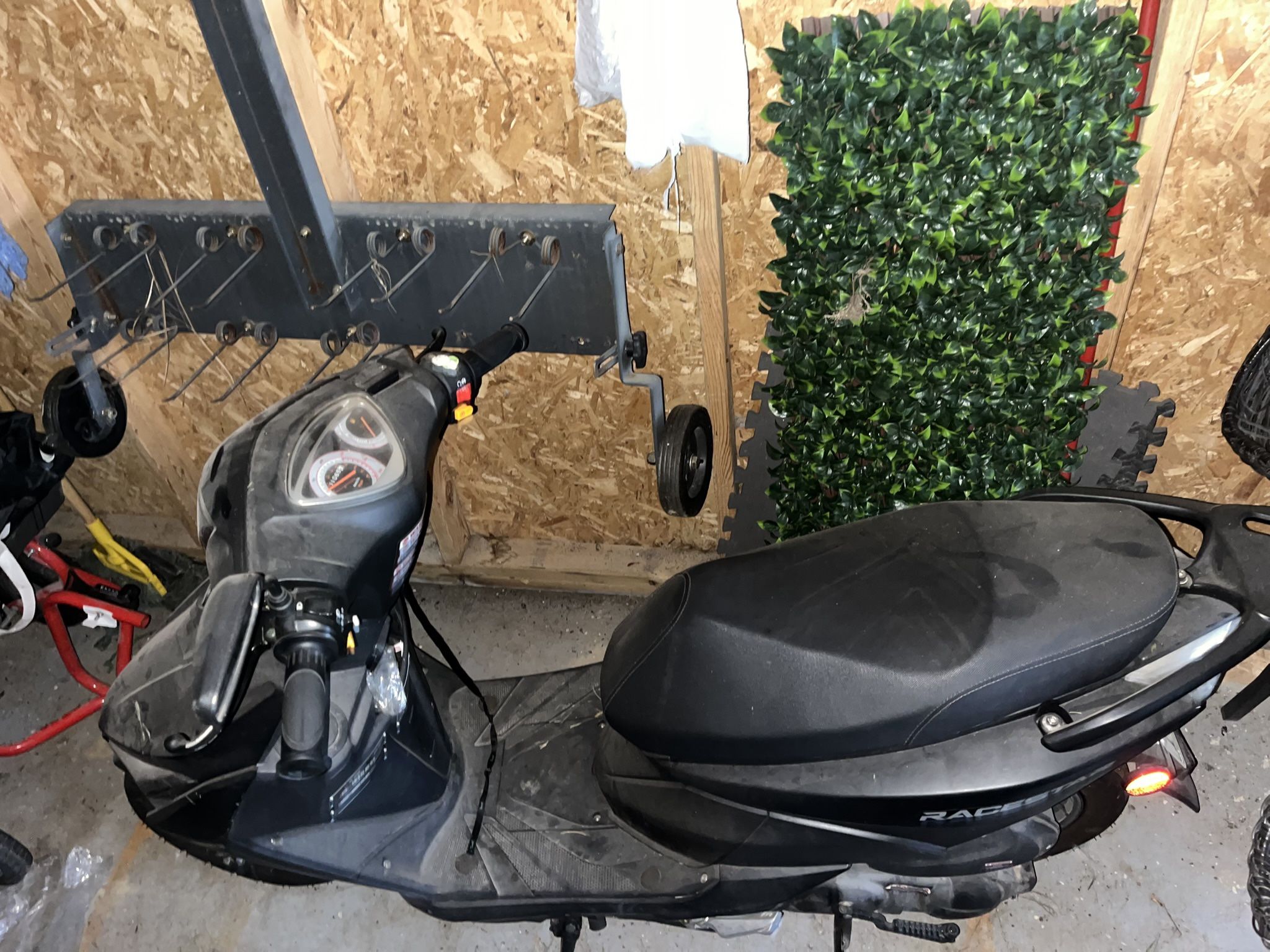 2022 Scootstar Moped 
