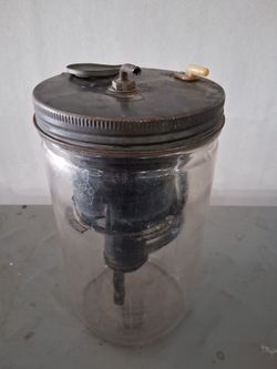 1950s Vacuum pump