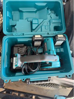 Makita circular saw 12v
