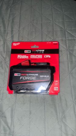 Milwaukee M18 red lithium forge