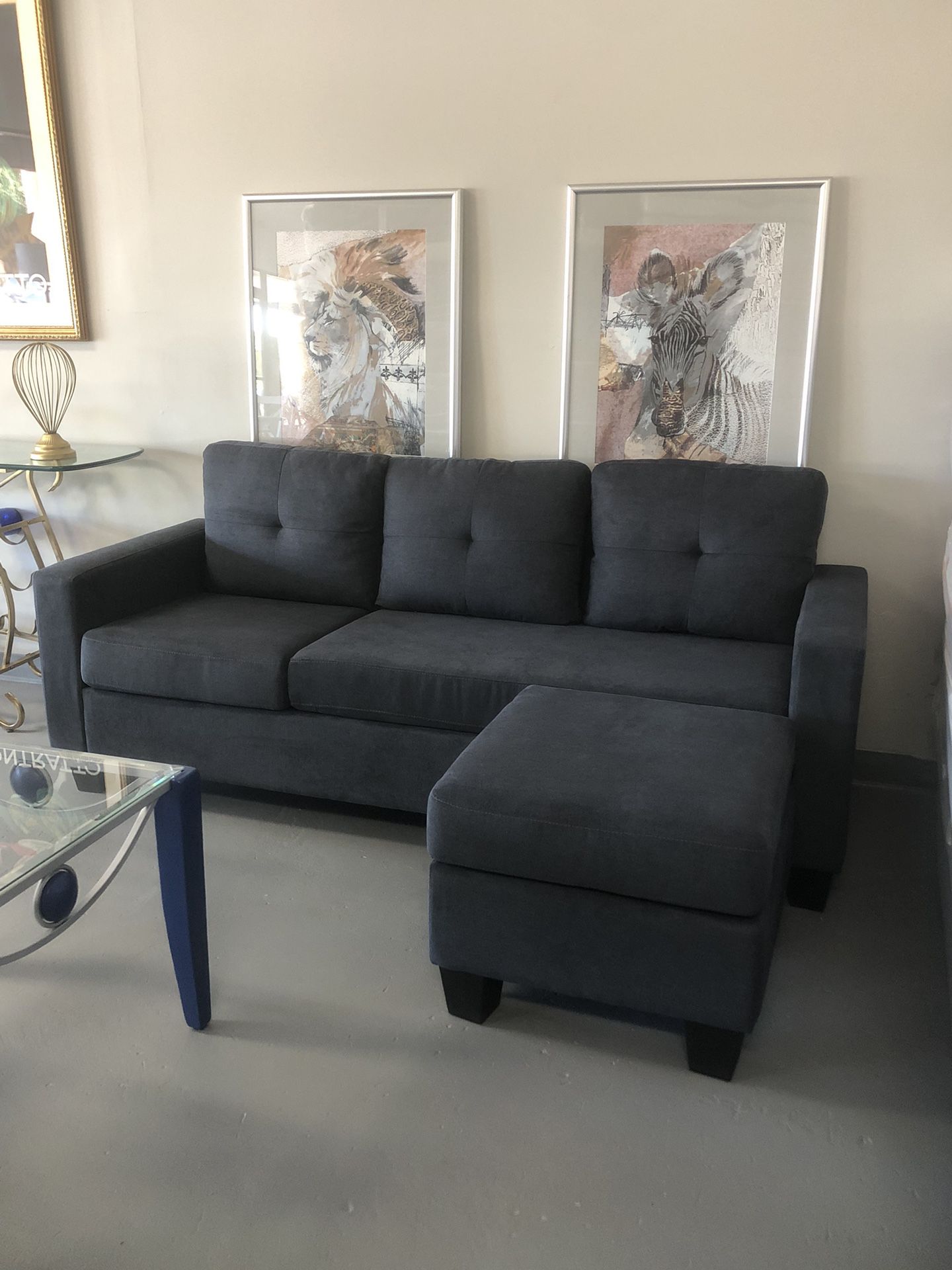 Sectional  Black New 
