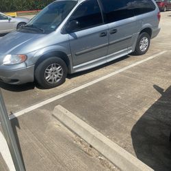 2005 Dodge Caravan/Grand Caravan