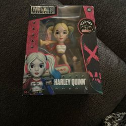 Metals Suicide Squad 4 inch DC Figure
