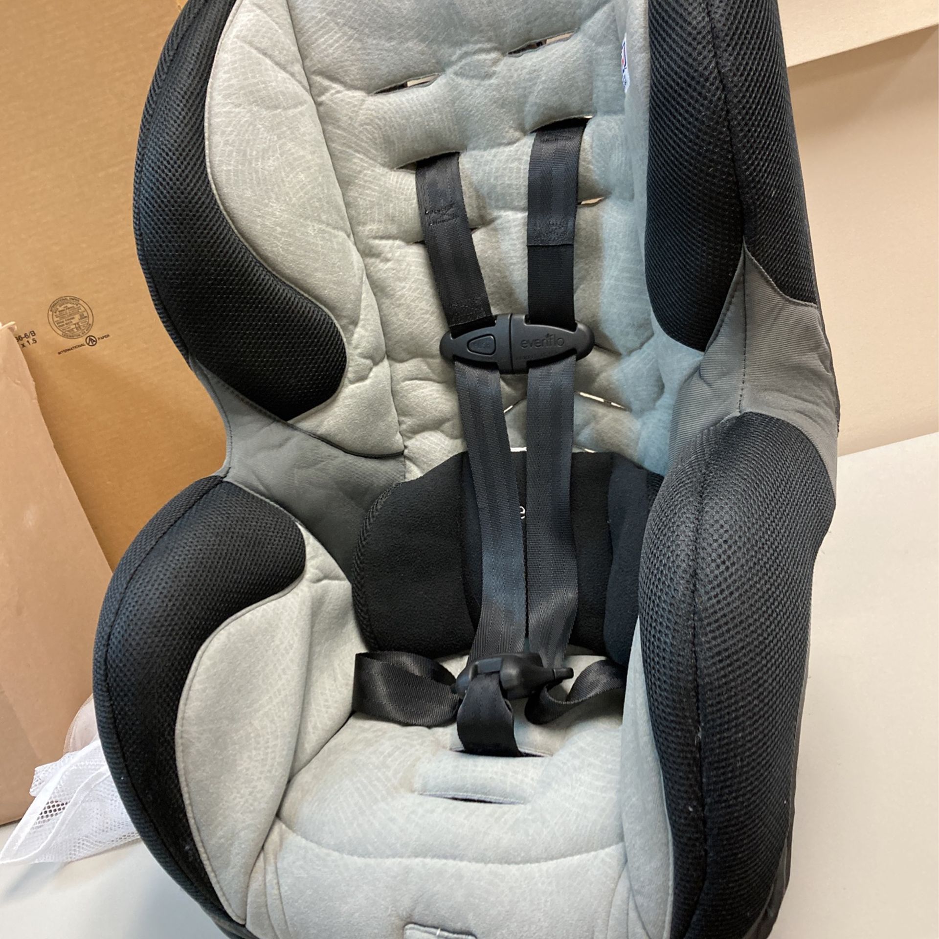 baby carrier in very good condition