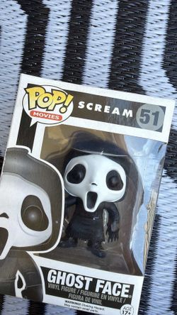 Scream ghost face #51 Funko pop Damaged Box but Funko in good condition