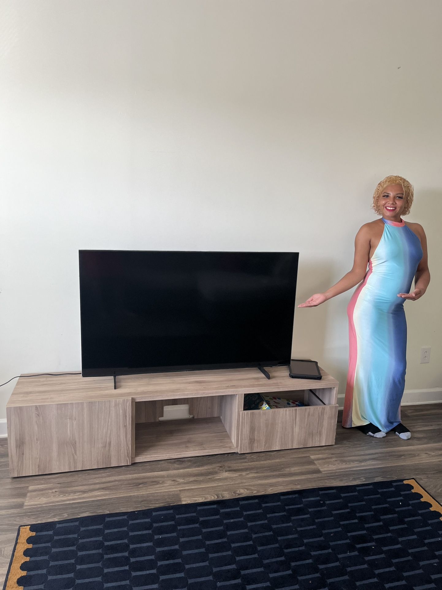 Tv Stand With tv Included