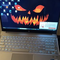 HP Pavilion 15t Laptop — 12th Gen i5, 12GB RAM, 475GB SSD