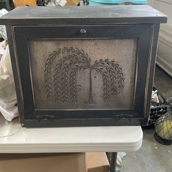 Primitive Bread Box