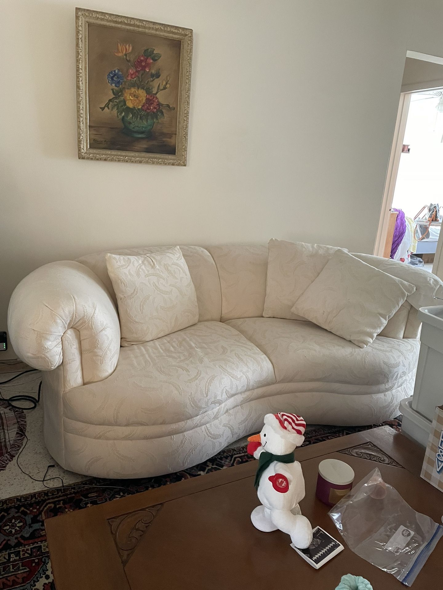 Free Sofa