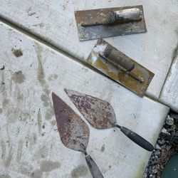 Concrete Trowels 