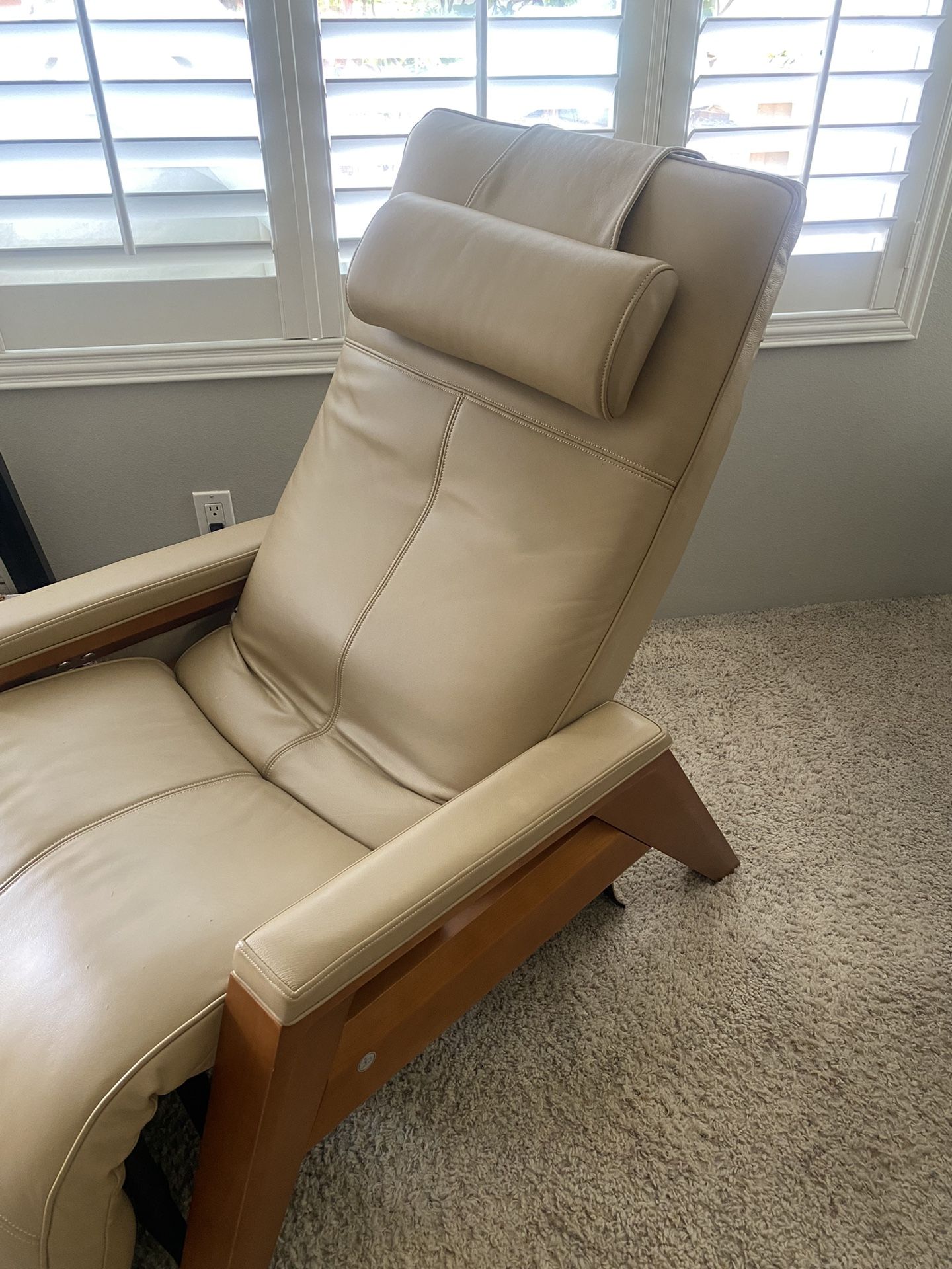 Recliner: Beige Human Touch Gravis ZG Chair-Zero Gravity Massage