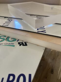 Acrylic and ACM Or Aluminum Composite Material 